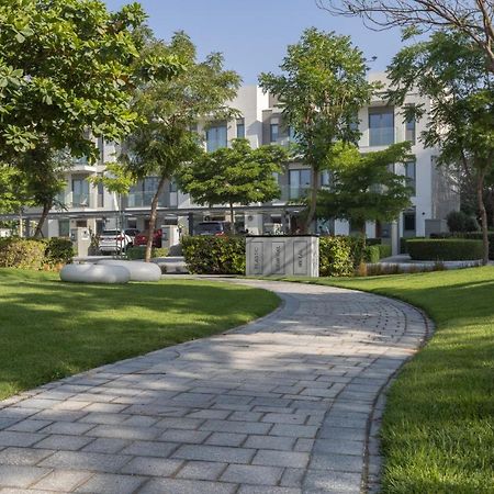 Stay By Latinem Luxury 2Br Holiday Home Cv B2513 Near Burj Khalifa Ντουμπάι Εξωτερικό φωτογραφία