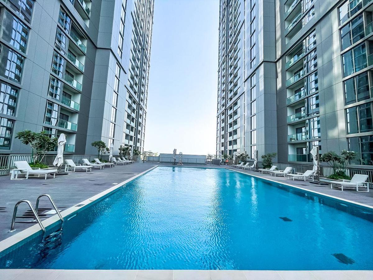 Stay By Latinem Luxury 2Br Holiday Home Cv B2513 Near Burj Khalifa Ντουμπάι Εξωτερικό φωτογραφία