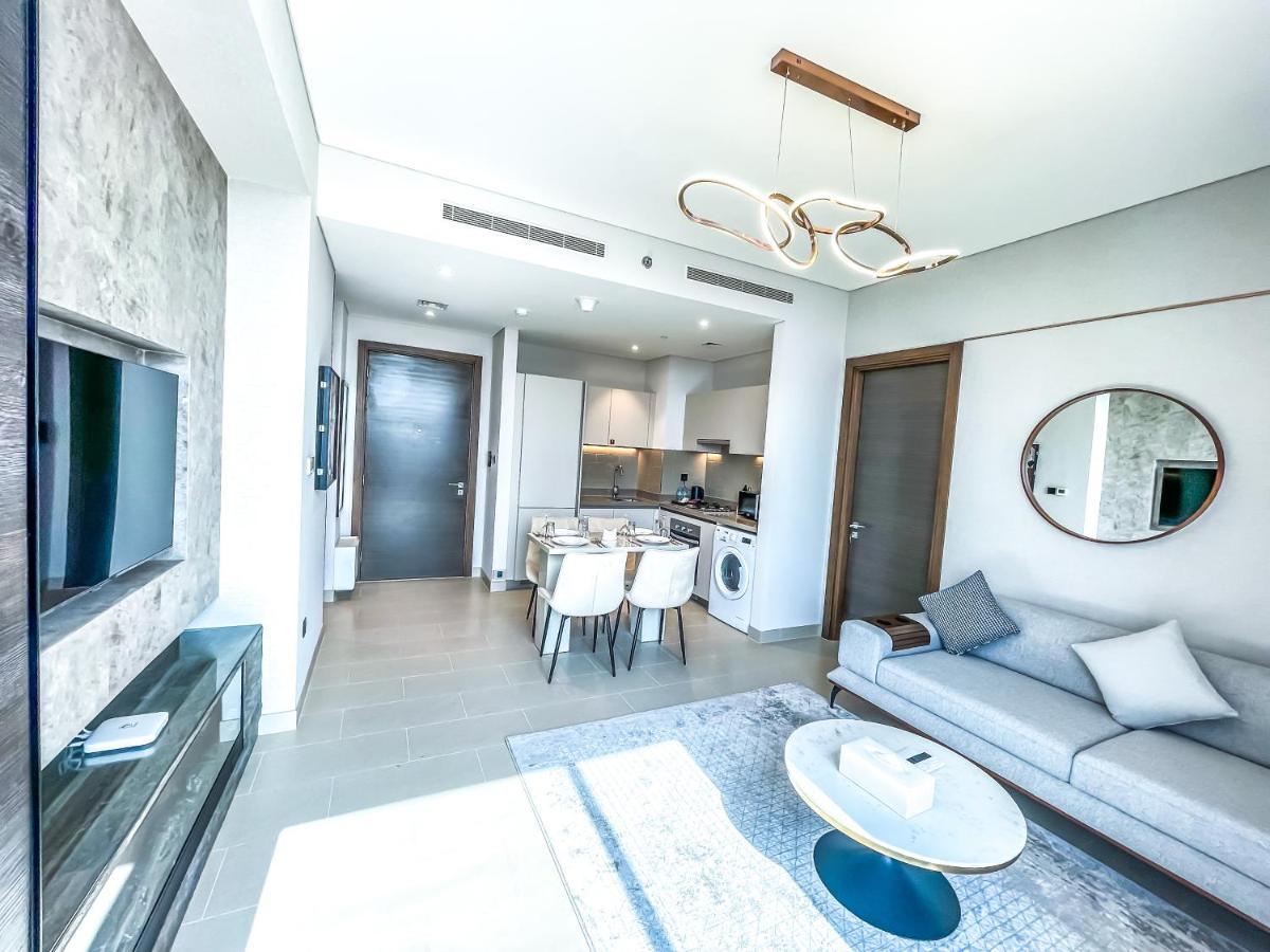 Stay By Latinem Luxury 2Br Holiday Home Cv B2513 Near Burj Khalifa Ντουμπάι Εξωτερικό φωτογραφία